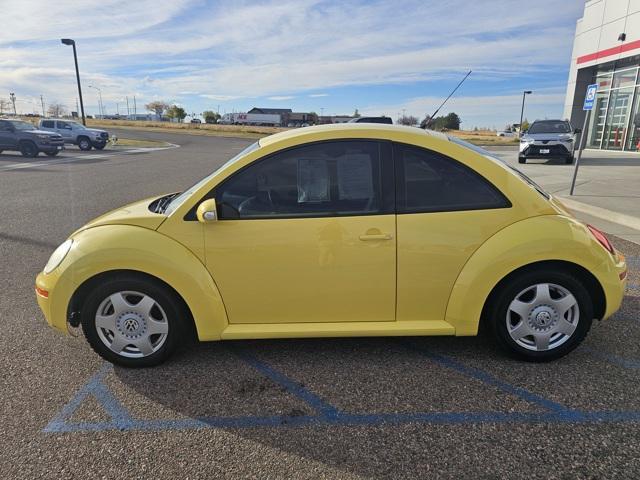 used 2010 Volkswagen New Beetle car, priced at $7,294