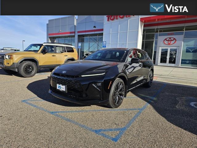 new 2025 Toyota Crown Signia car