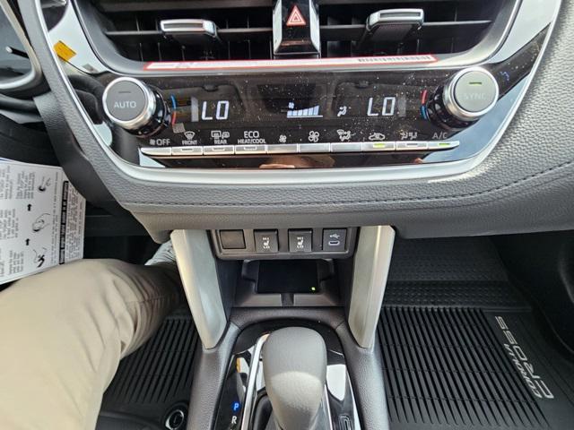 new 2025 Toyota Corolla Cross car, priced at $33,034