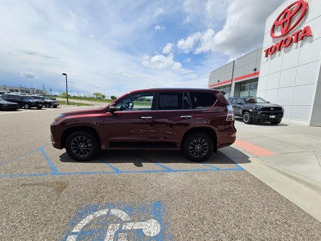 used 2022 Lexus GX 460 car, priced at $48,992