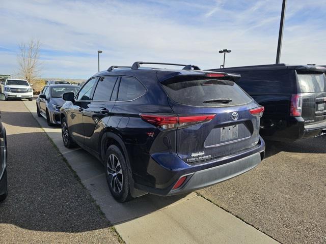 used 2021 Toyota Highlander car, priced at $29,991