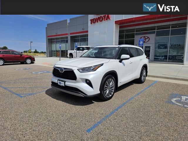 used 2022 Toyota Highlander Hybrid car, priced at $43,791