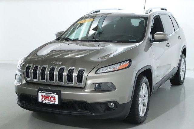 used 2017 Jeep Cherokee car, priced at $9,990