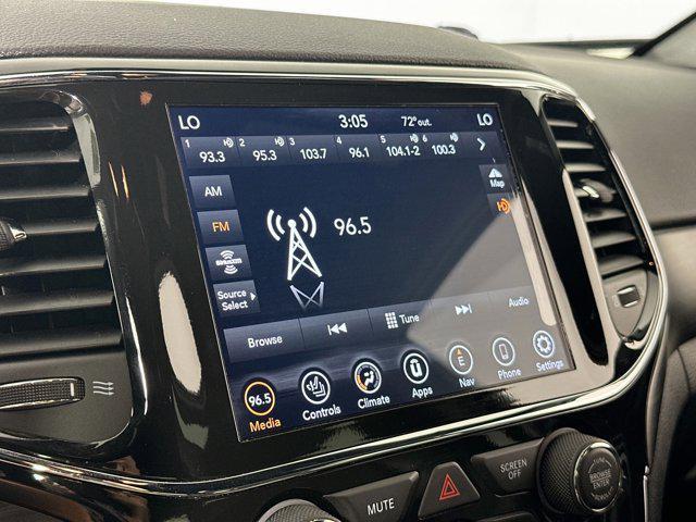 used 2022 Jeep Grand Cherokee car, priced at $32,587