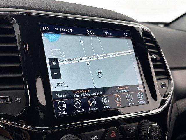 used 2022 Jeep Grand Cherokee car, priced at $32,587