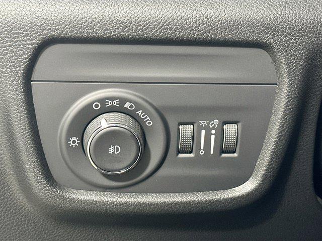 used 2023 Jeep Grand Cherokee car, priced at $31,848