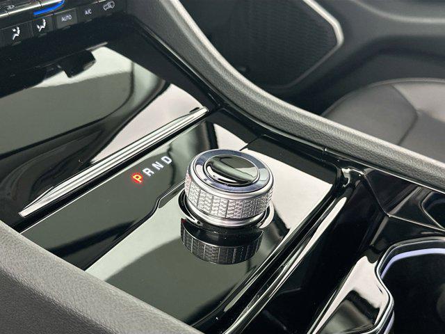 used 2023 Jeep Grand Cherokee car, priced at $31,848