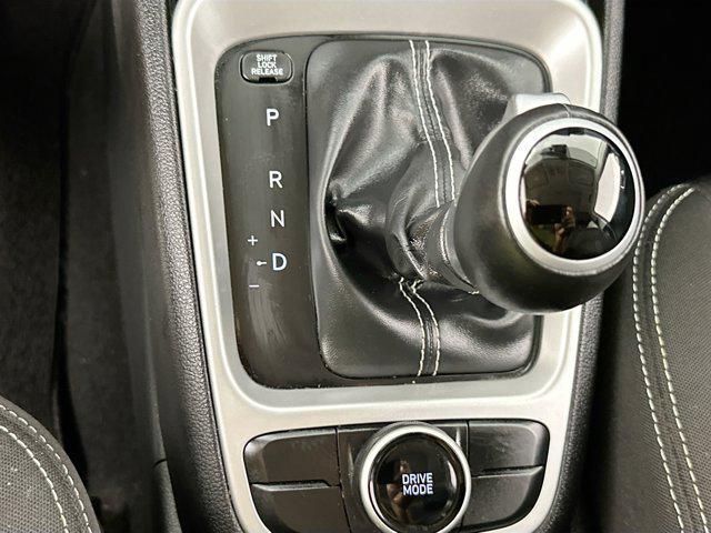 used 2023 Hyundai Venue car, priced at $18,815