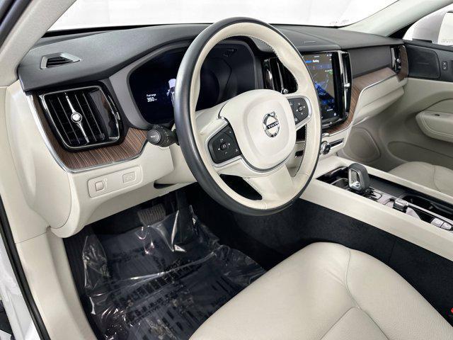 used 2022 Volvo XC60 car, priced at $33,758