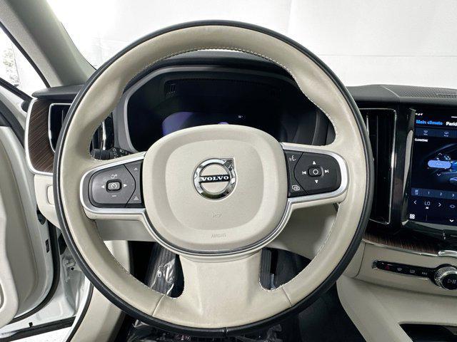 used 2022 Volvo XC60 car, priced at $33,758