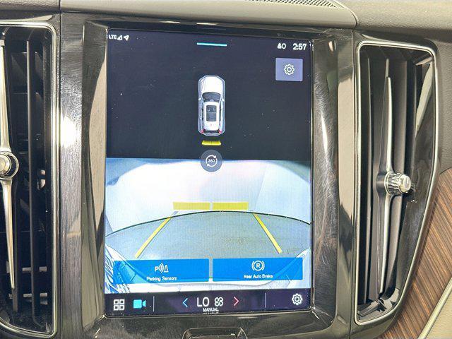 used 2022 Volvo XC60 car, priced at $33,758
