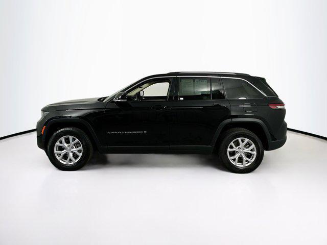used 2022 Jeep Grand Cherokee car, priced at $34,995