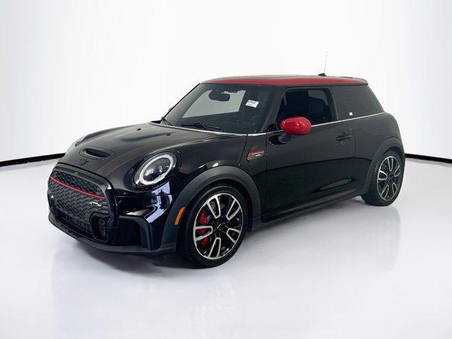 used 2022 MINI Hardtop car, priced at $28,274