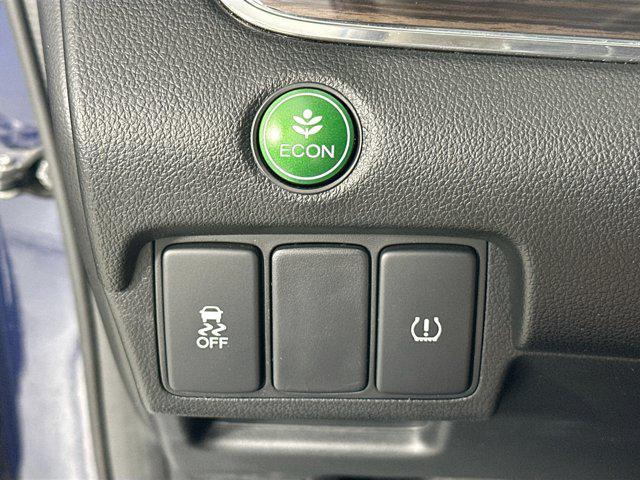 used 2016 Honda CR-V car, priced at $17,921