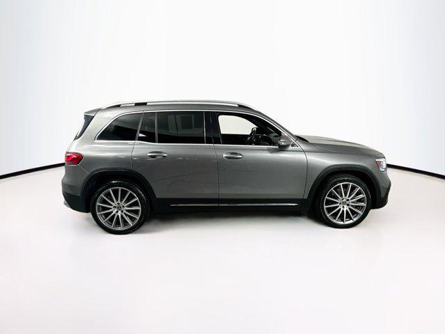 used 2021 Mercedes-Benz GLB 250 car, priced at $29,543