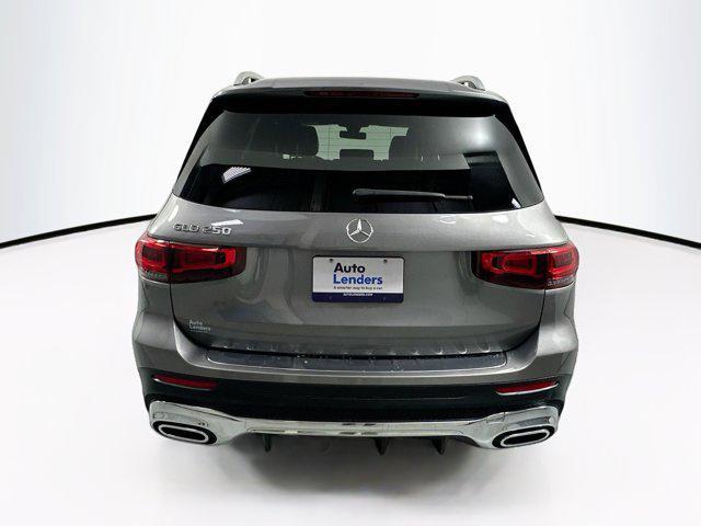 used 2021 Mercedes-Benz GLB 250 car, priced at $29,543