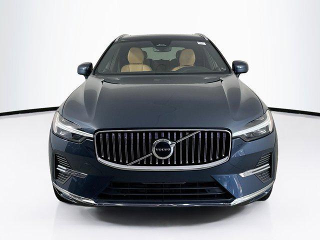 used 2022 Volvo XC60 car, priced at $31,257
