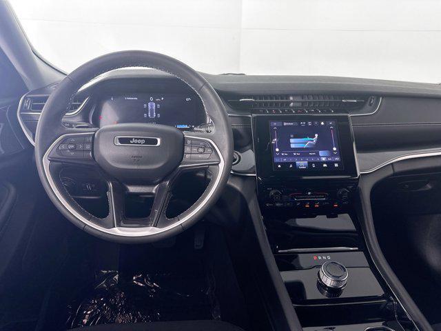 used 2023 Jeep Grand Cherokee car, priced at $28,995