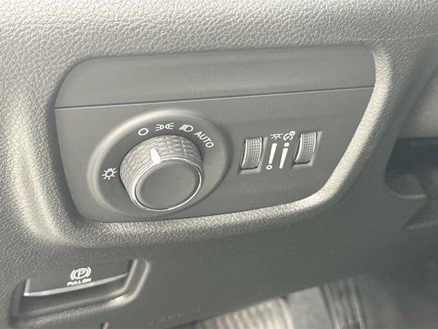 used 2023 Jeep Grand Cherokee car, priced at $28,995