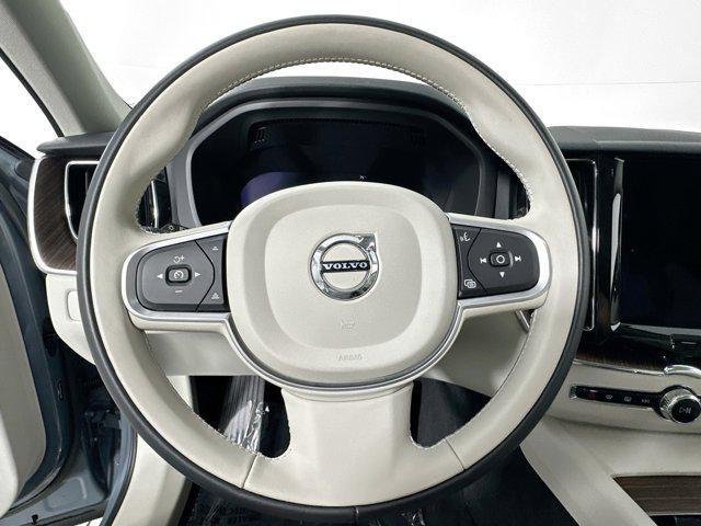 used 2022 Volvo XC60 car, priced at $35,535