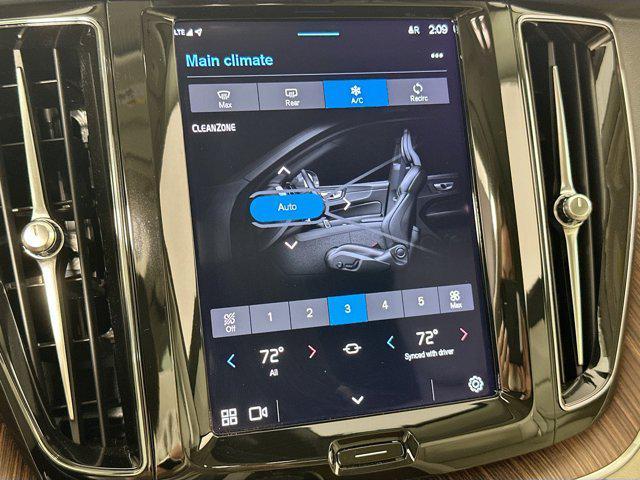 used 2022 Volvo XC60 car, priced at $33,238