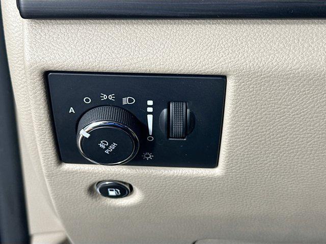 used 2022 Jeep Grand Cherokee car, priced at $27,289