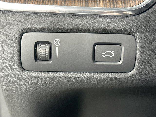used 2022 Volvo XC60 car, priced at $30,175