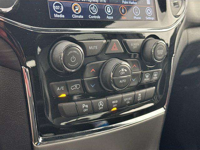used 2022 Jeep Grand Cherokee car, priced at $32,491