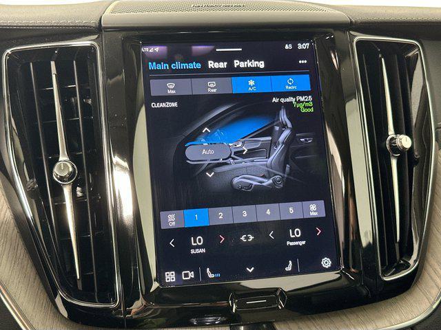 used 2022 Volvo XC60 car, priced at $37,120