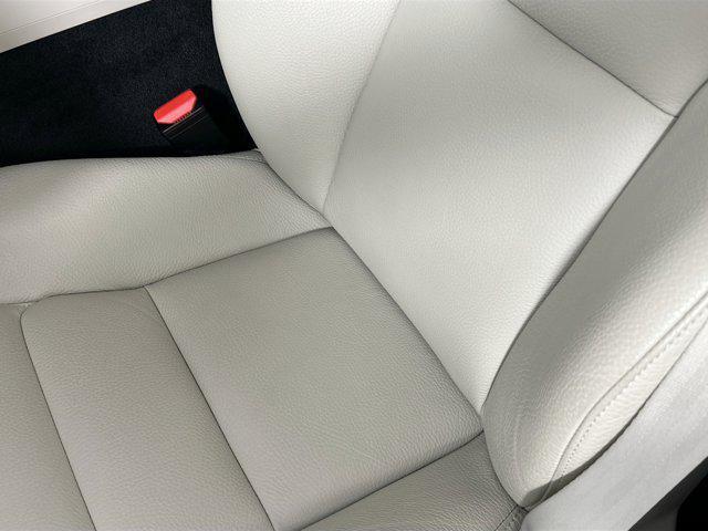used 2022 Volvo XC60 car, priced at $33,515
