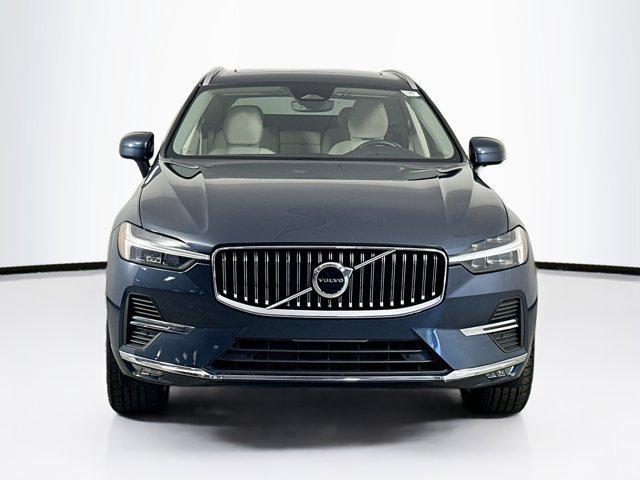 used 2022 Volvo XC60 car, priced at $38,399