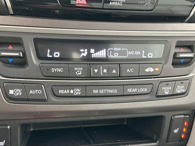 used 2022 Honda Pilot car, priced at $33,405