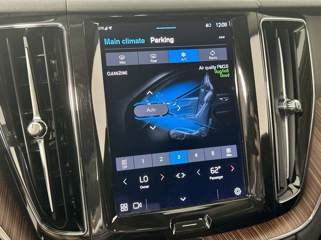 used 2022 Volvo XC60 car, priced at $31,679