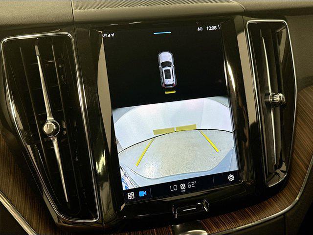 used 2022 Volvo XC60 car, priced at $31,679