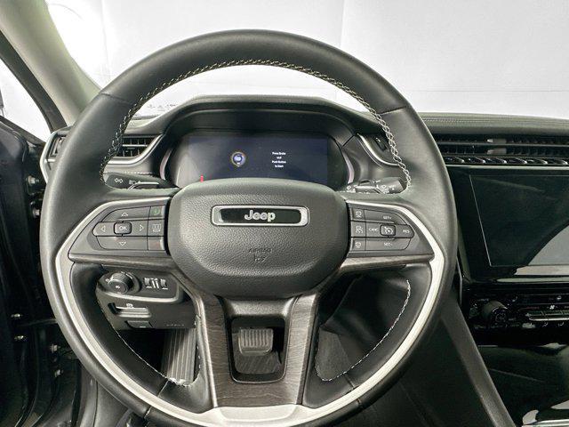 used 2022 Jeep Grand Cherokee car, priced at $33,443