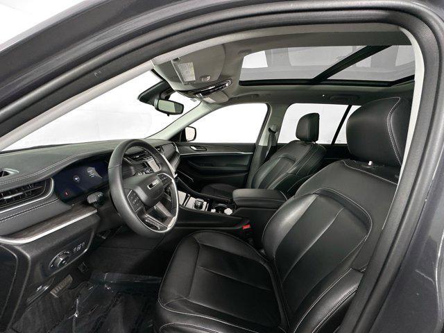used 2022 Jeep Grand Cherokee car, priced at $33,443