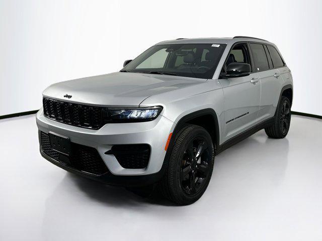 used 2022 Jeep Grand Cherokee car, priced at $32,599