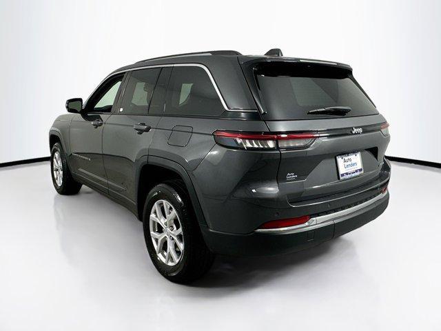 used 2022 Jeep Grand Cherokee car, priced at $27,748