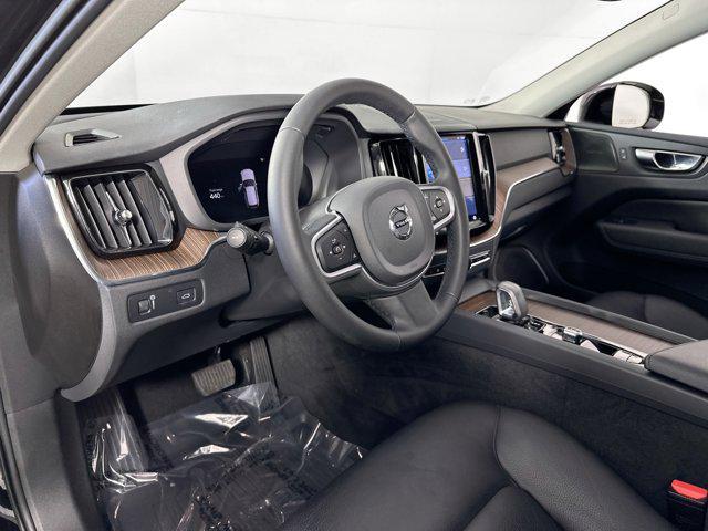 used 2022 Volvo XC60 car, priced at $32,229