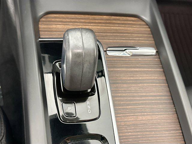 used 2022 Volvo XC60 car, priced at $32,229