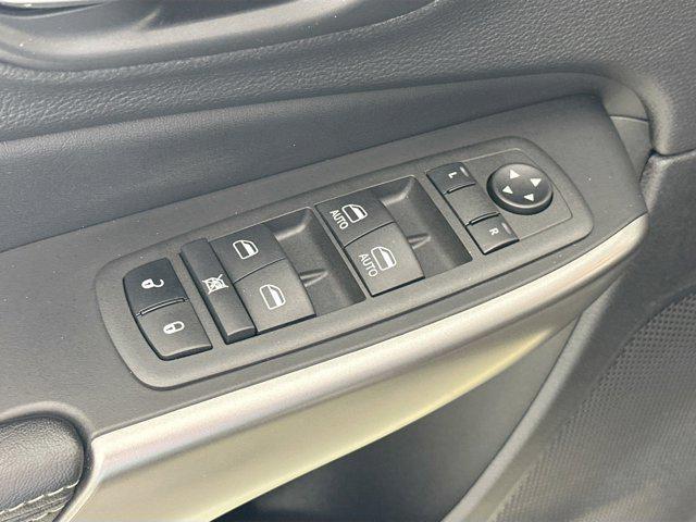 used 2022 Jeep Cherokee car, priced at $24,250