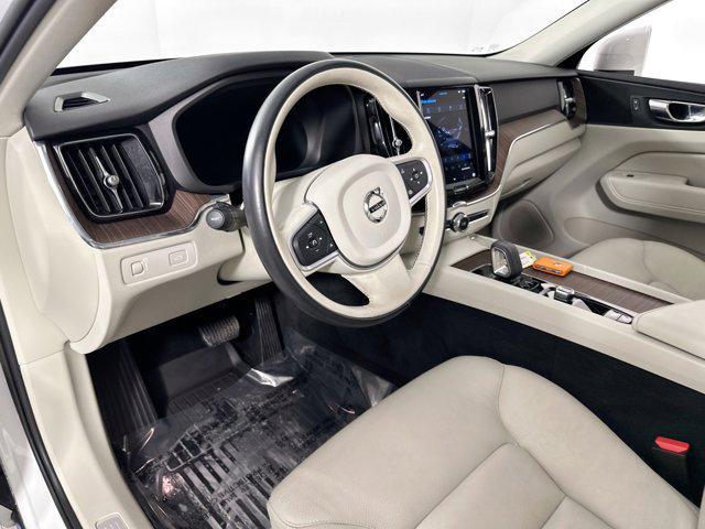 used 2022 Volvo XC60 car, priced at $32,052