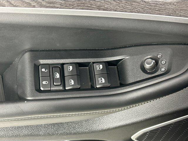 used 2022 Jeep Grand Cherokee L car, priced at $32,263