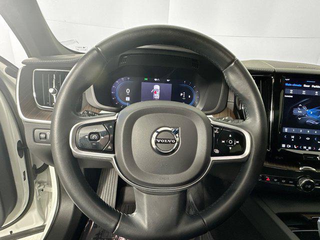 used 2022 Volvo XC60 car, priced at $36,422