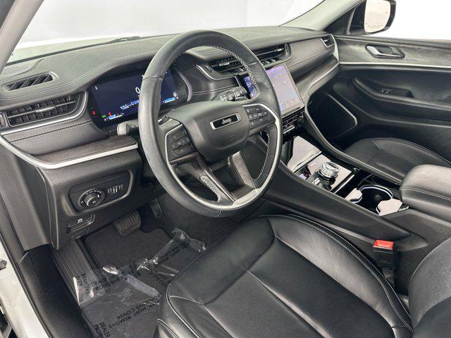 used 2022 Jeep Grand Cherokee car, priced at $28,810