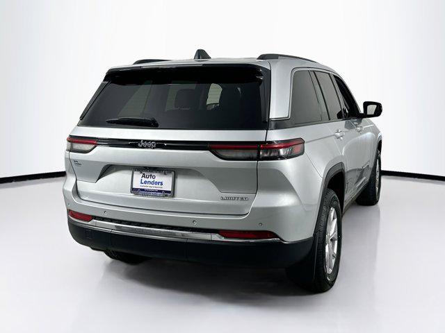 used 2022 Jeep Grand Cherokee car, priced at $27,087