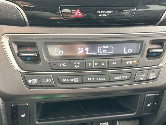 used 2022 Honda Pilot car, priced at $30,995