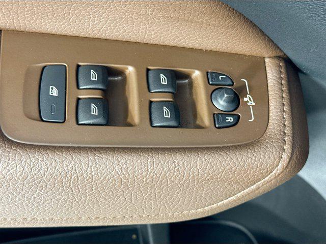 used 2022 Volvo XC60 car, priced at $32,967