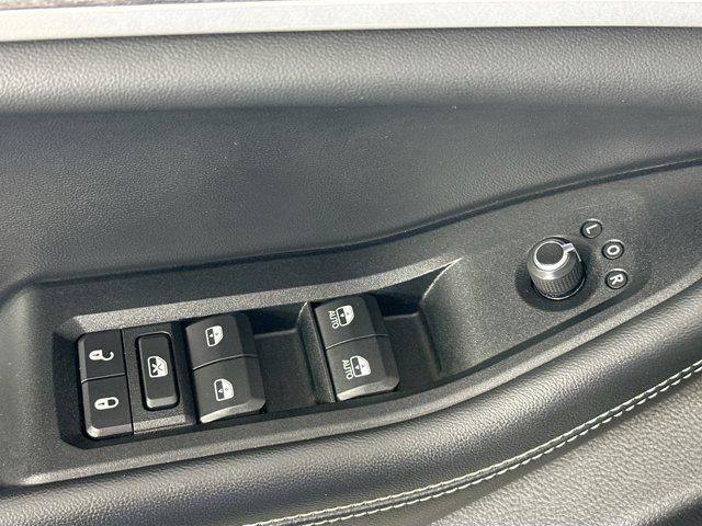 used 2022 Jeep Grand Cherokee L car, priced at $32,995