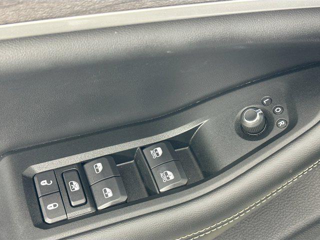 used 2024 Jeep Grand Cherokee L car, priced at $34,393